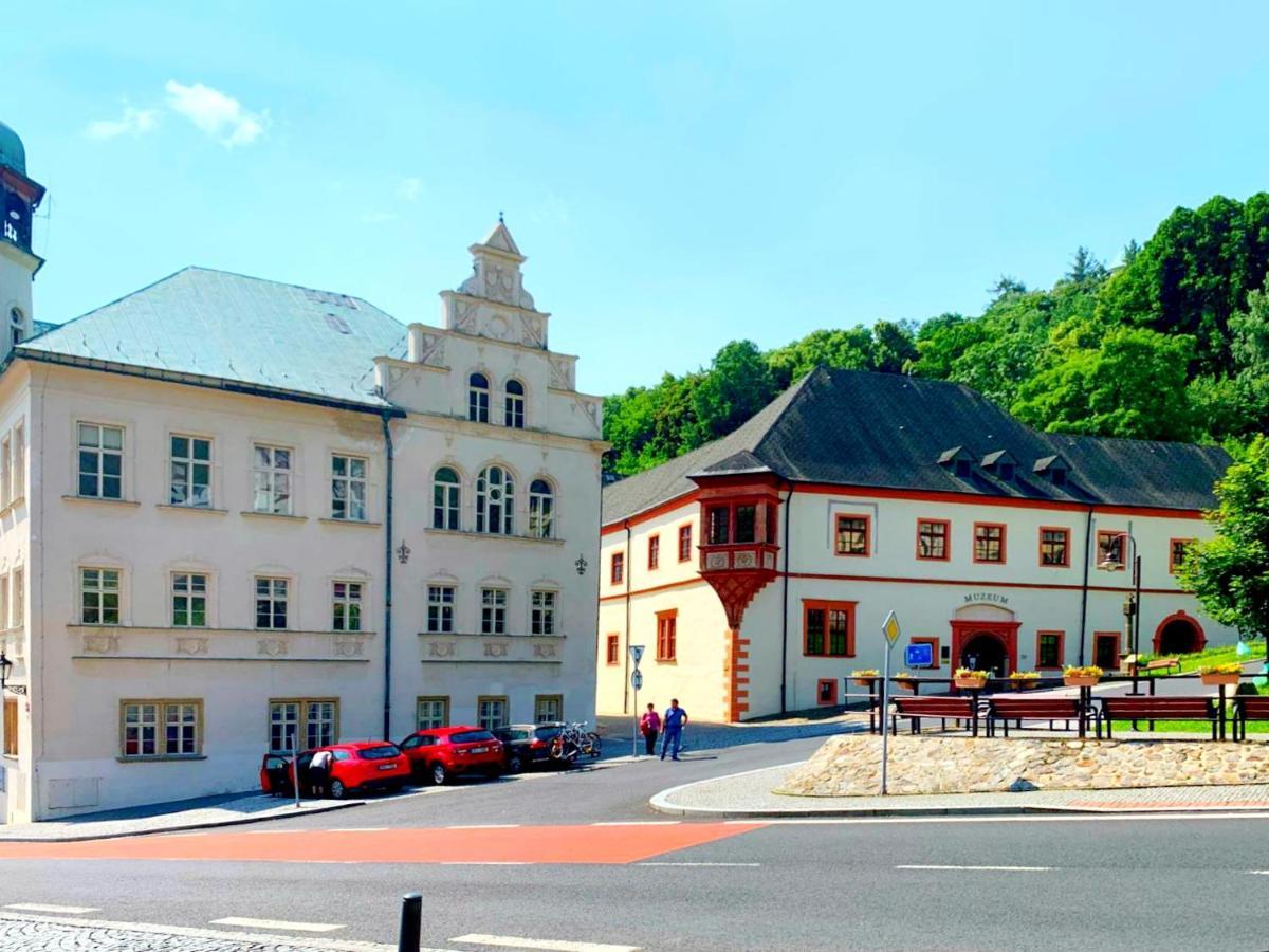 Вилла Casa Santini Яхимов Экстерьер фото