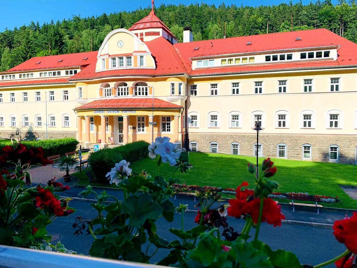 Вилла Casa Santini Яхимов Экстерьер фото